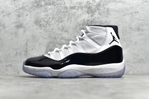 Air Jordan 11 Concord