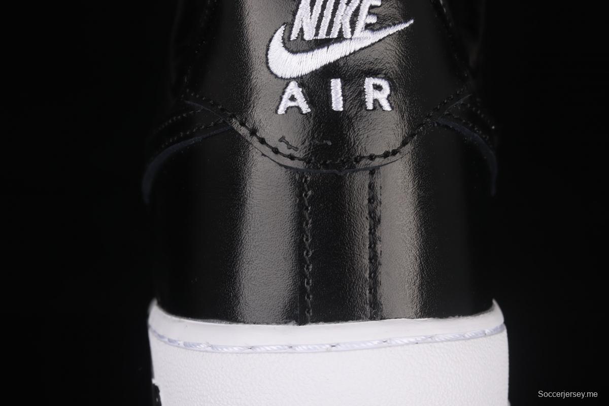 NIKE Air Force 1x07 Low black and white lacquered leather low-top casual board shoes AQ4134-100