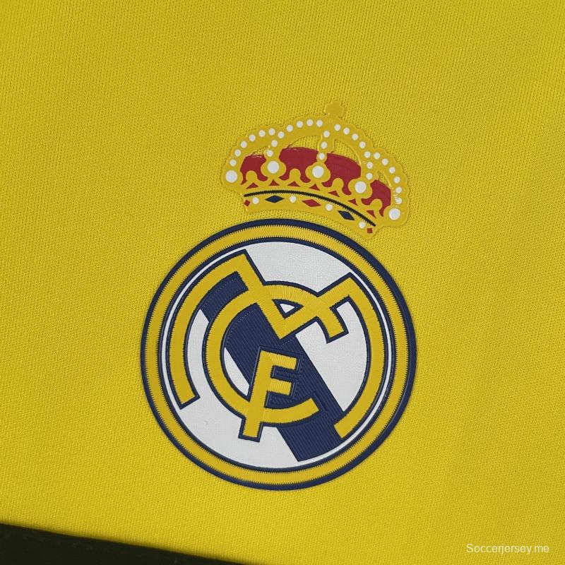 قميص أصفر لحارس مرمى ريال مدريد 11/12 ريترو حارس مرمى ريال مدريد القديم
