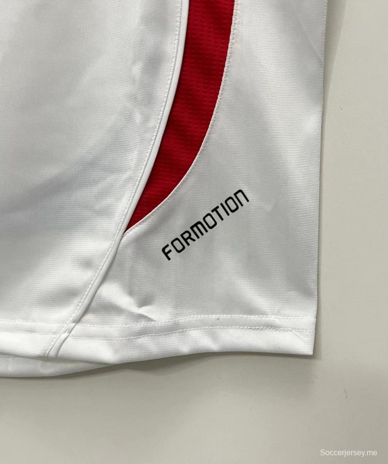 قميص كرة قدم ريترو فرنسا 2006 مع رقعة كأس العالم 06
