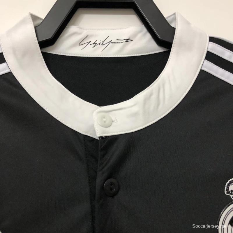 قميص كرة قدم ريترو 14/15 ريال مدريد الثالث دراجون أسود اللون أسود اللون
