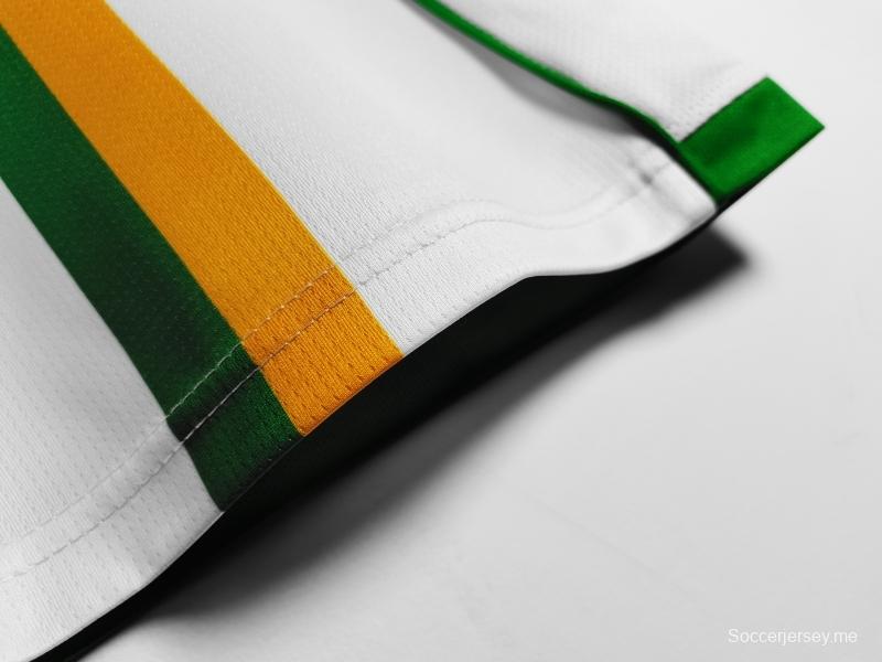 قميص سيلتيك الثالث لكرة القدم القديم 2006/2007 سيلتيك الثالث
