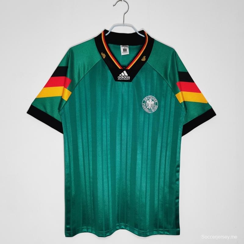 قميص منتخب ألمانيا لكرة القدم الرجعية 1992 خارج الديار
