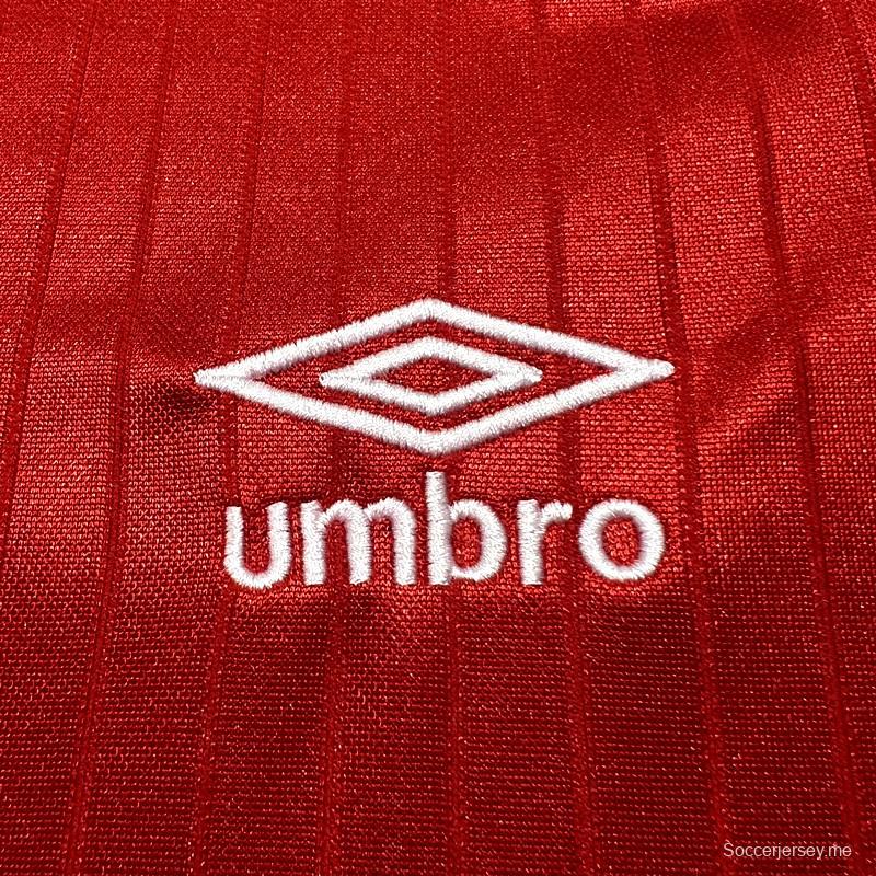 قميص كرة قدم إنجلترا القديم 84/87 خارج إنجلترا
