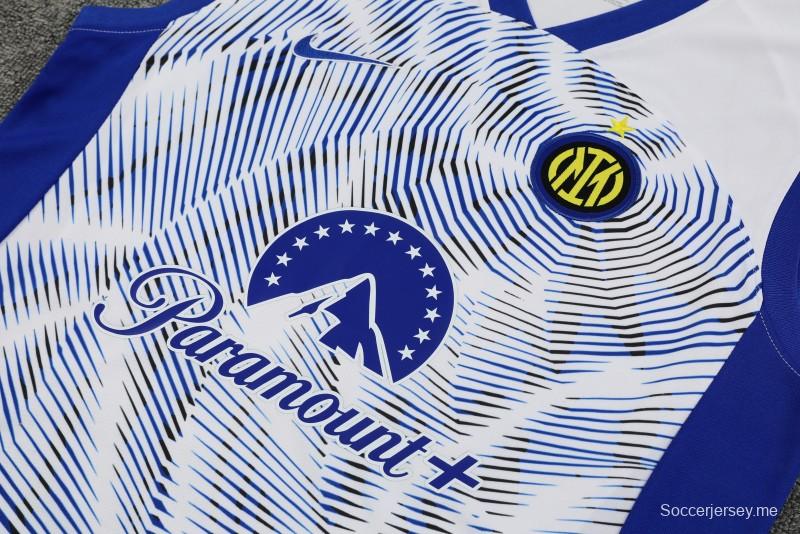 24/25 إنتر ميلان سترة بيضاء جيريزي + شورت أبيض
