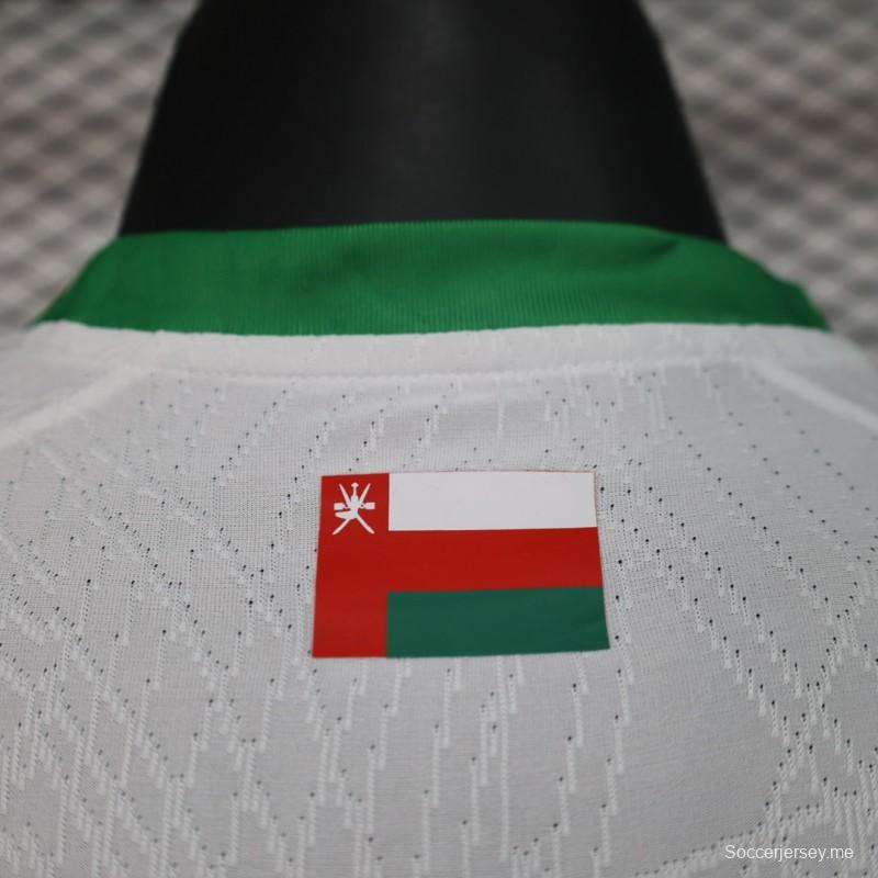 إصدار اللاعب 2024 قميص أبيض خارجي عماني 2024
