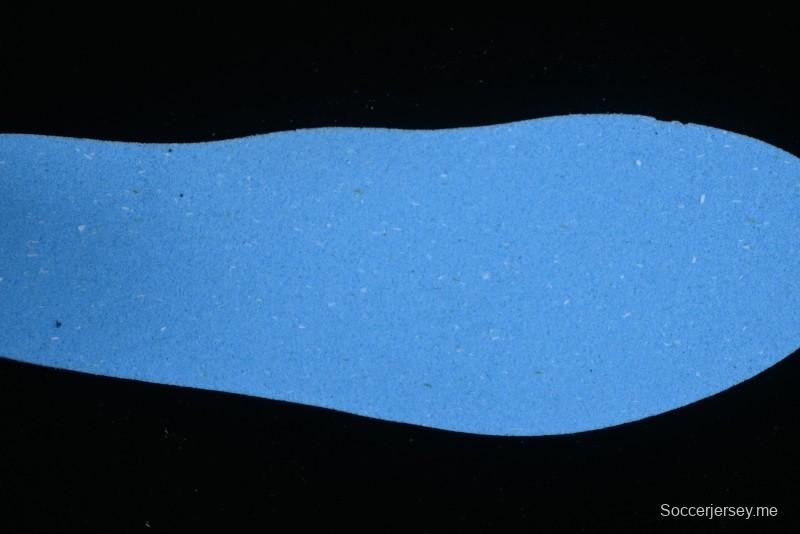 Adidas Campus BZ0084 Casual Sneakers with Three Stripes Design - BZ0084