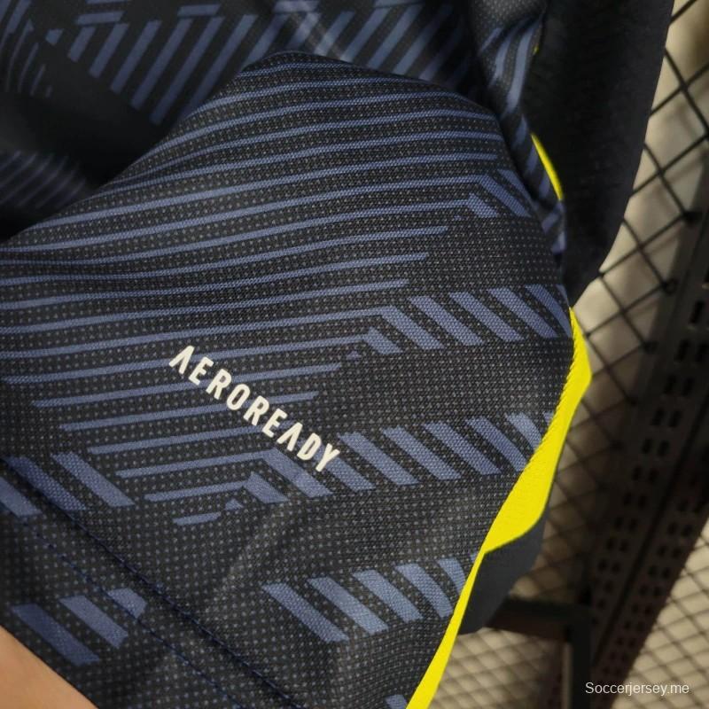 24/25 جيرسي اسكتلندا هوم جيرسي
