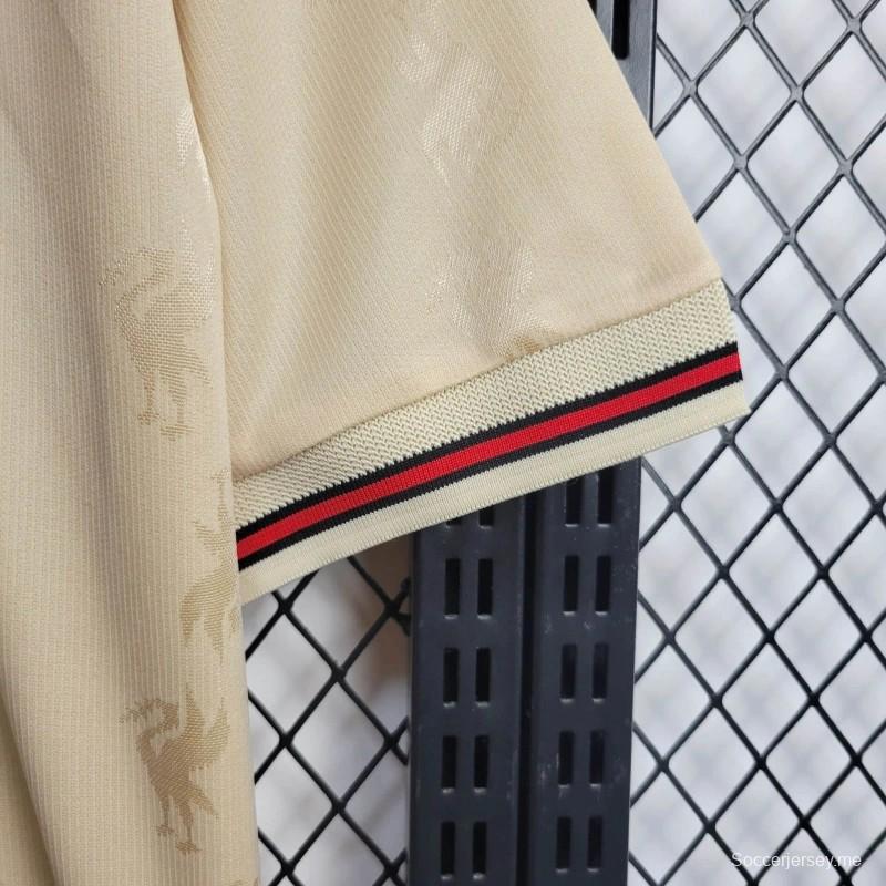 قميص فريق ليفربول 1996/1996/96 ريترو خارج الديار
