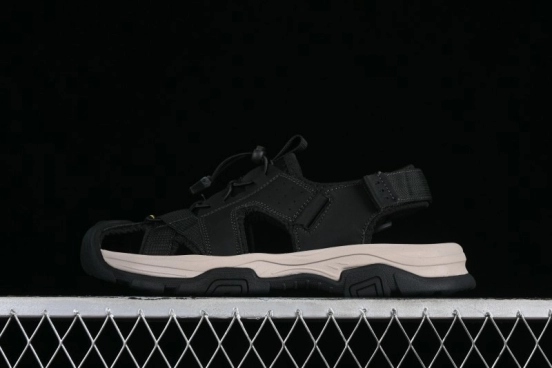 ECCO New Terrain Series Outdoor Closed-Toe Sandals Water Shoes with Breathable Design - 63890301001