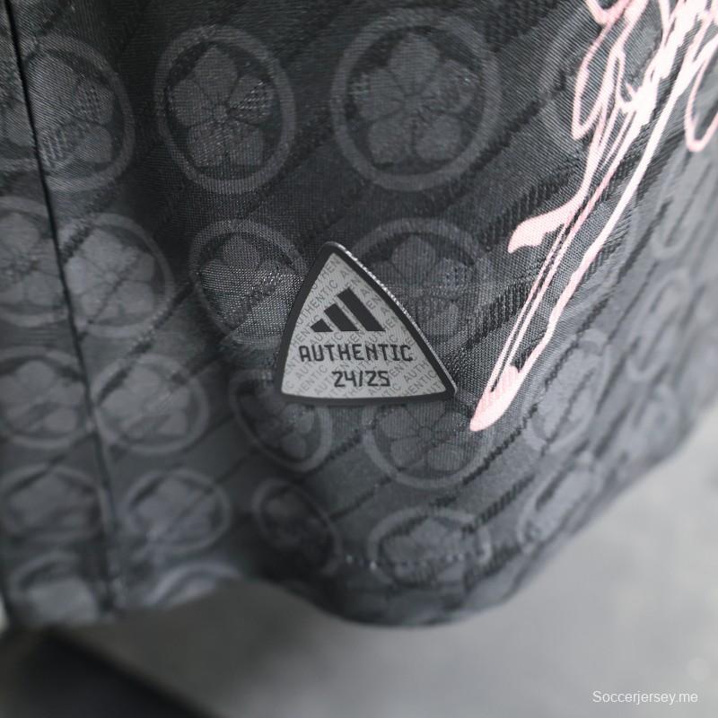 نسخة اللاعب 2024 قميص ياباني طراز 2024 زهرة البرقوق والسيف باللون الأسود
