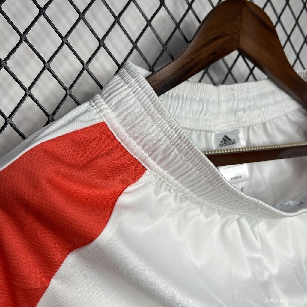 24/25 شورت مانشستر يونايتد هوم شورت مانشستر يونايتد
