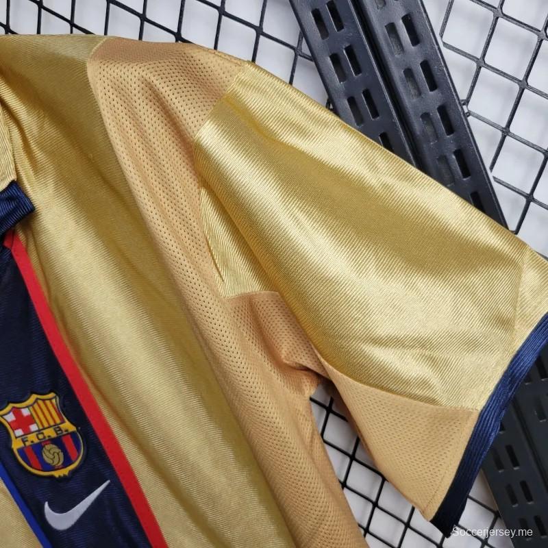 قميص برشلونة الرجعي 01/02 ريترو 01/02 ذهاباً وإياباً
