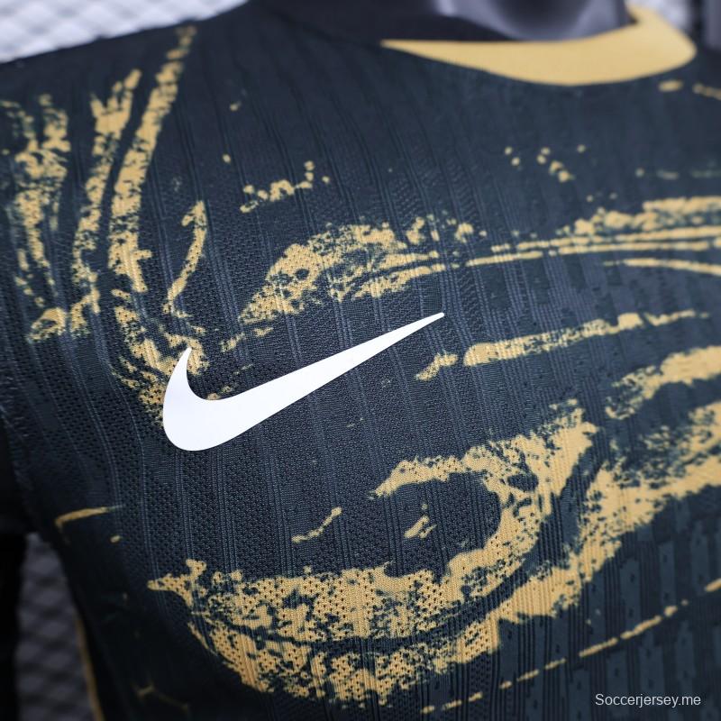 إصدار اللاعب 24/25 قميص سبورتينج لشبونة الثالث 24/25