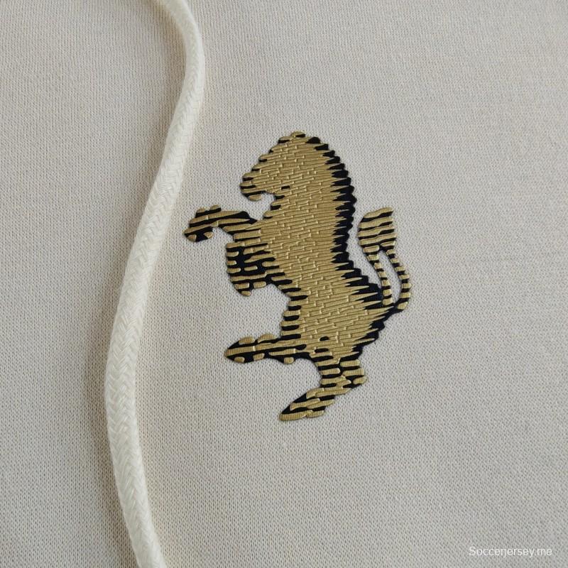 هودي يوفنتوس 2024 أسود/بحري/رمادي/بيج/بيج/أبيض مع شارة ذهبية