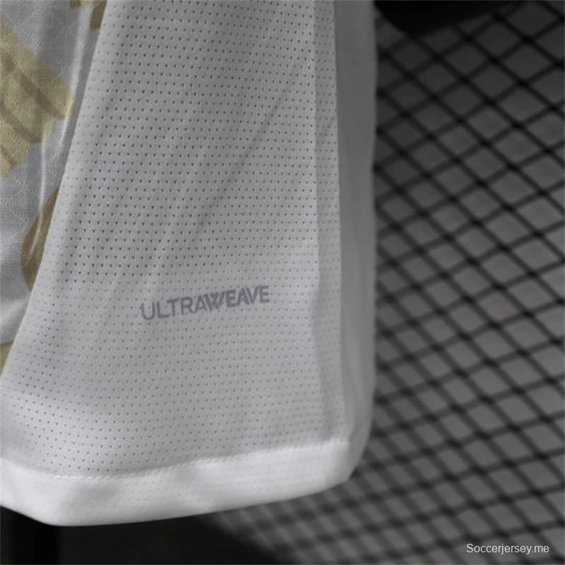 24/25 نسخة اللاعب 24/25 قميص منتخب ساحل العاج خارج ملعبه