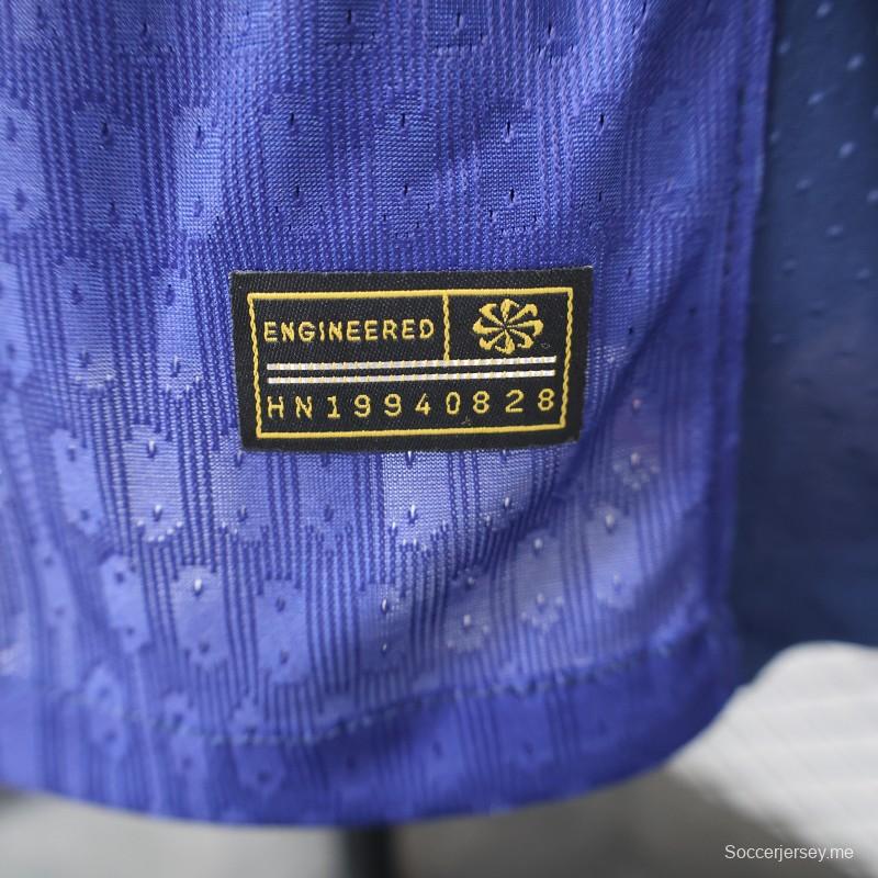 نسخة اللاعب 24/25 قميص مطبوع على قميص برشلونة بمناسبة الذكرى 125 لطباعة قميص برشلونة 1899-2024