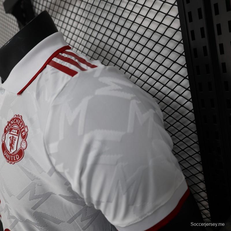 إصدار اللاعبين 25/26 قميص مانشستر يونايتد الأبيض الخاص 25/26