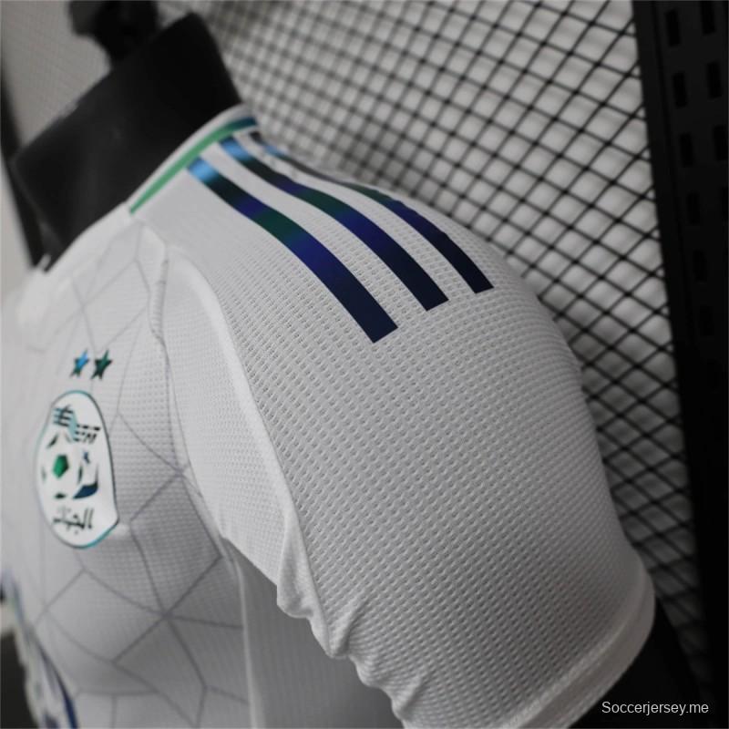 2024 نسخة اللاعب 2024 القميص الخاص للمنتخب الجزائري الأبيض والأبيض الخاص