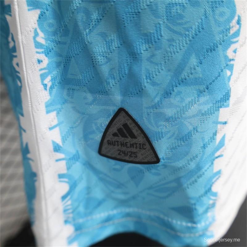 إصدار 25/26 لاعب 25/26 الإصدار الخاص بالأرجنتين