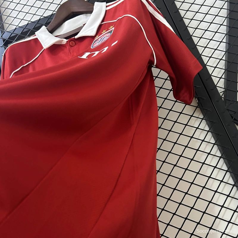 القميص الأساسي لبايرن ميونيخ 05/06 ريترو بايرن ميونيخ