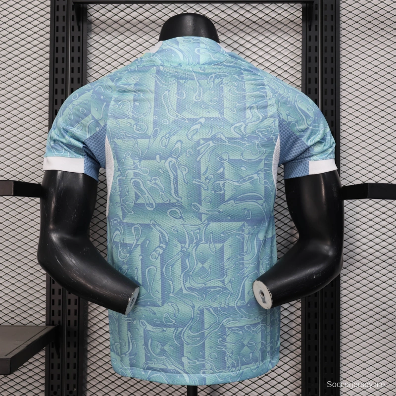 25/26 نسخة اللاعب 25/26 قميص يوفنتوس خارج الملعب