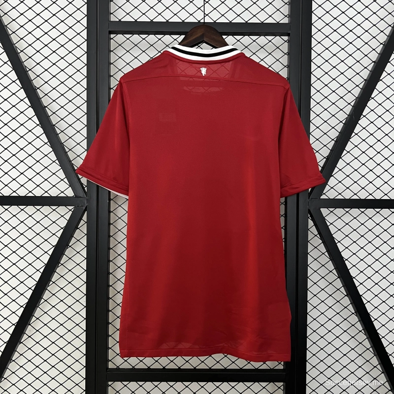 11/12 قميص فريق مانشستر يونايتد القديم 11/12 قميص مانشستر يونايتد الرئيسي