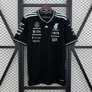 تي شيرت فورمولا 2025 فورمولا 1 AMG أسود