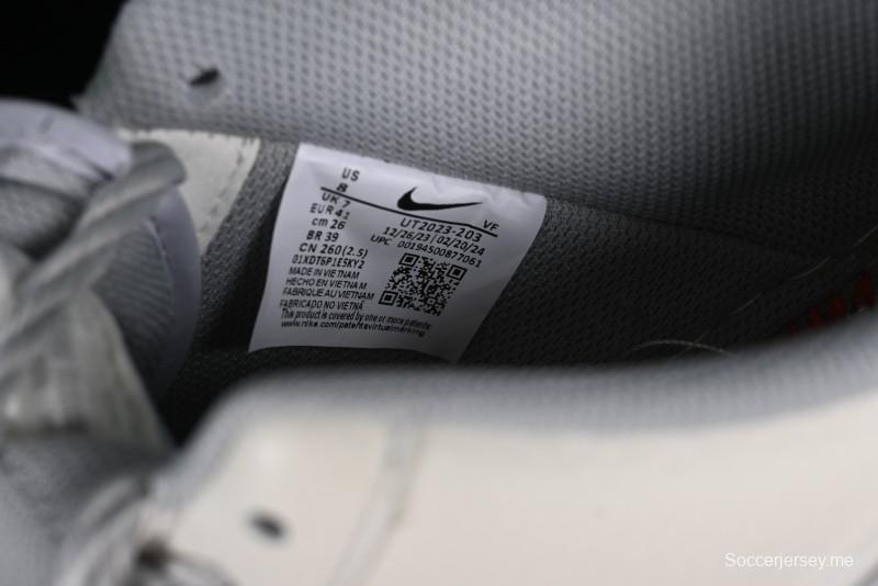 Nike Undefeated Air Force 1'07 Low Casual Sneakers in Beige Hemp with Reflective Details - UT2023-203