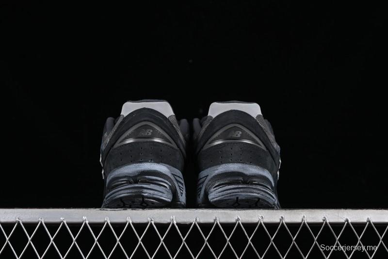 New Balance 2002 Series Retro Casual Running Shoes with Upgraded N-ERGY Cushioning - M2002RBV