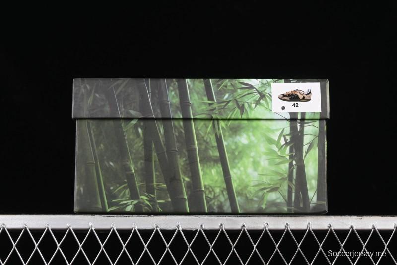 Adidas Originals Samba OG Low-Top Casual Sneakers with Panda Prank Retro Design - IG1025