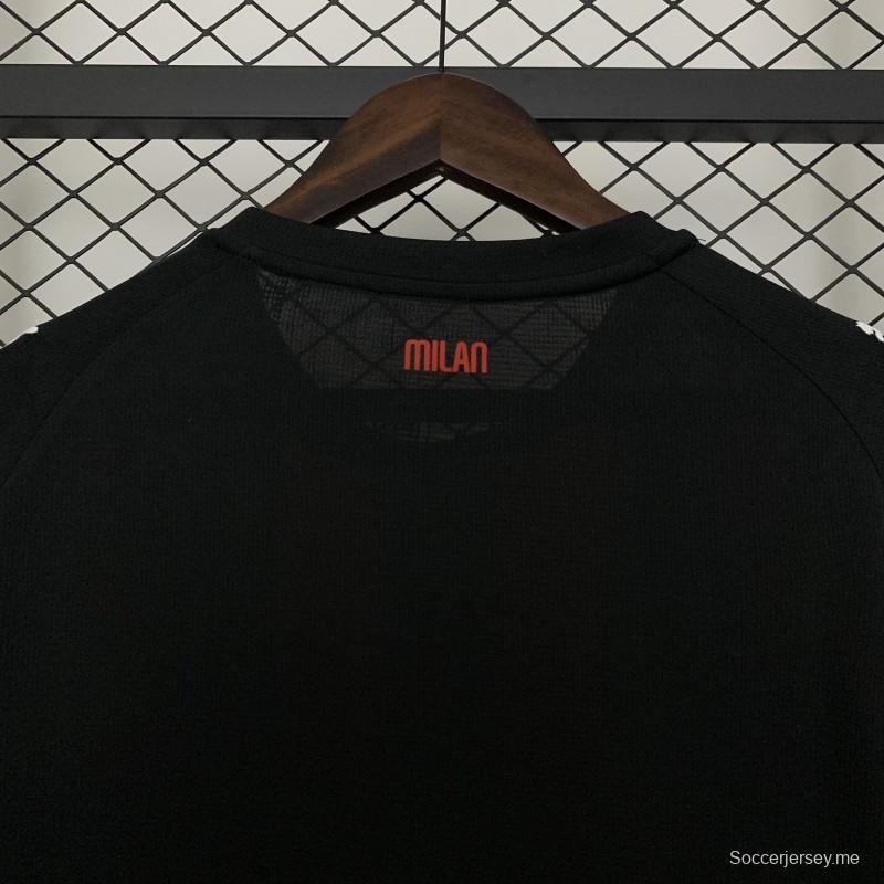 25/26 قميص ميلان الأساسي