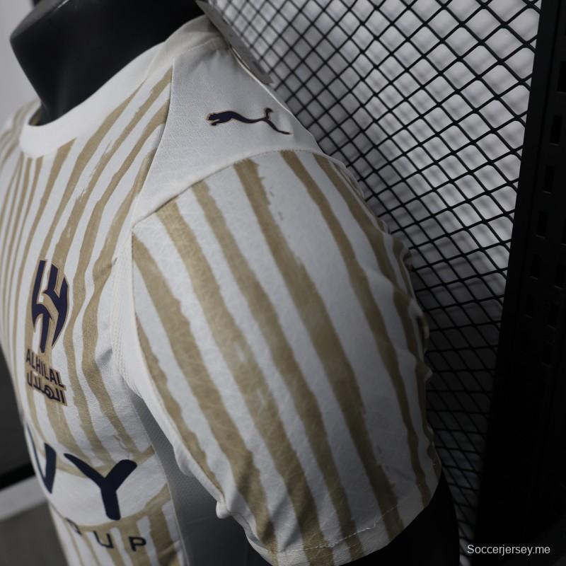 إصدار اللاعب 25/26 قميص الهلال أبيض بخطوط ذهبية