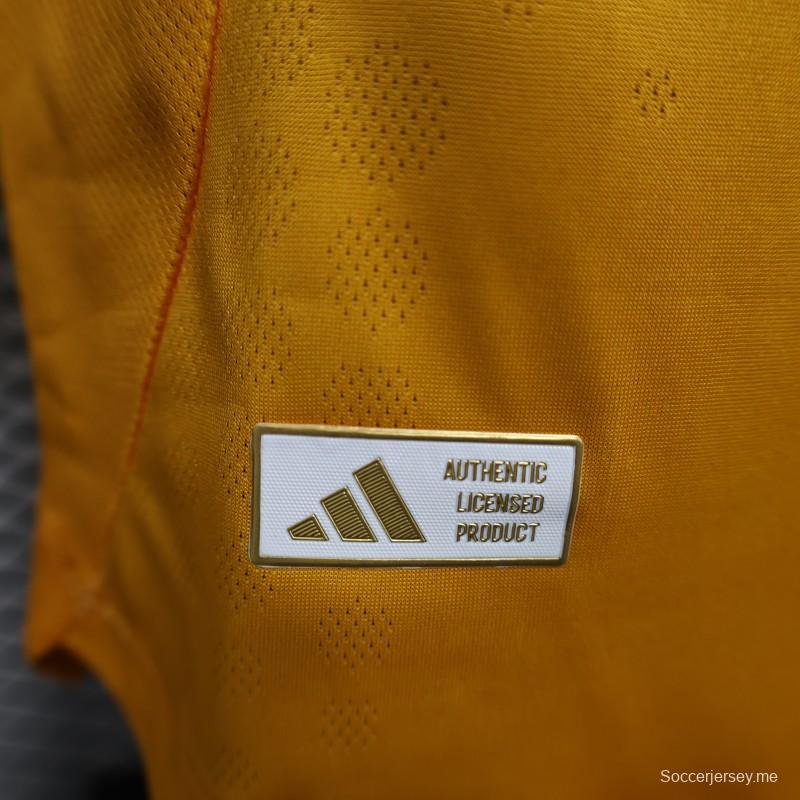 نسخة اللاعب 25/26 قميص تيجريس أوانل 25/26 أصفر بخطوط زرقاء على أرضه