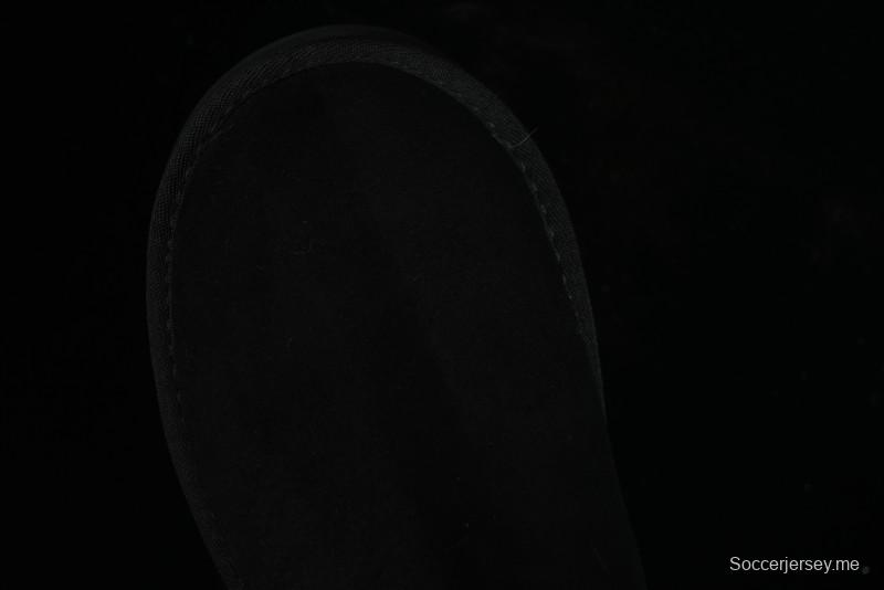 UGG Dakota 5CM Classic Wool Snow Boots with TREADLITE Outsole - 1168170