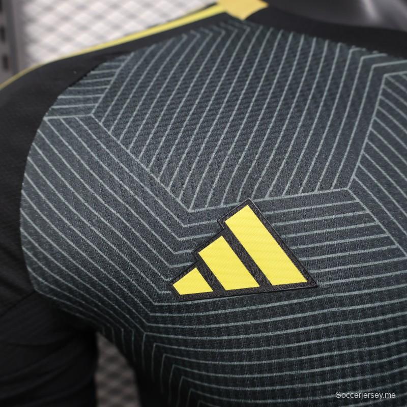 إصدار اللاعب 25/26 قميص نادي الأهلي السعودي أسود بنقوش هندسية