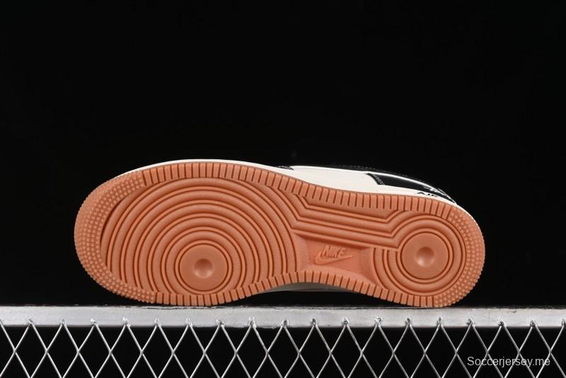 Nike Air Force 1 '07 Low Stussy Collaboration - Black Gum Marked Swoosh Low-Top Casual Sneakers - XZ9688-001