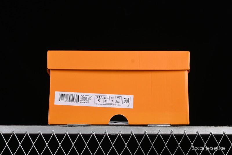 Nike Air Jordan 1 Low OG SP Travis Scott x Fragment Design Retro Sneakers with Reverse Swoosh - SJ2068-006