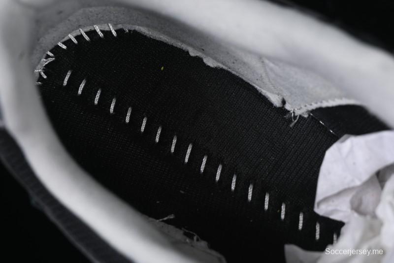 New Balance Made In USA 992 Classic Retro Running Sneakers with Superior Comfort - M992BK