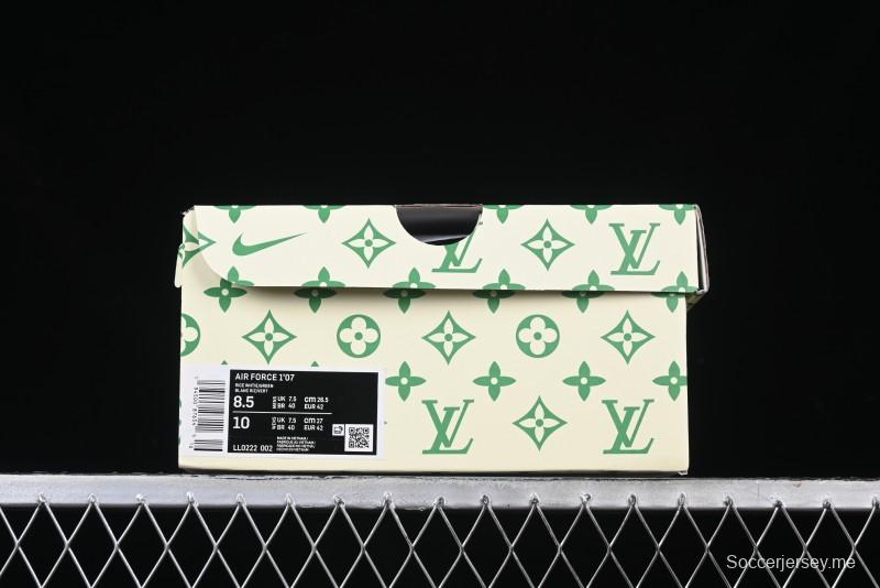 Nike Air Force 1 '07 Mid Casual Sneakers in Green - LL0222-002