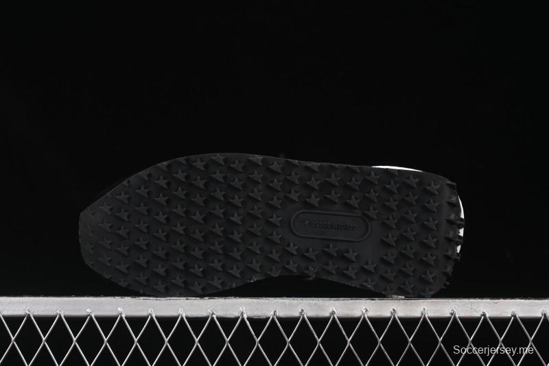 Golden Goose Marathon Comfortable Low-Top Lifestyle Sneakers in White Black - H8D4