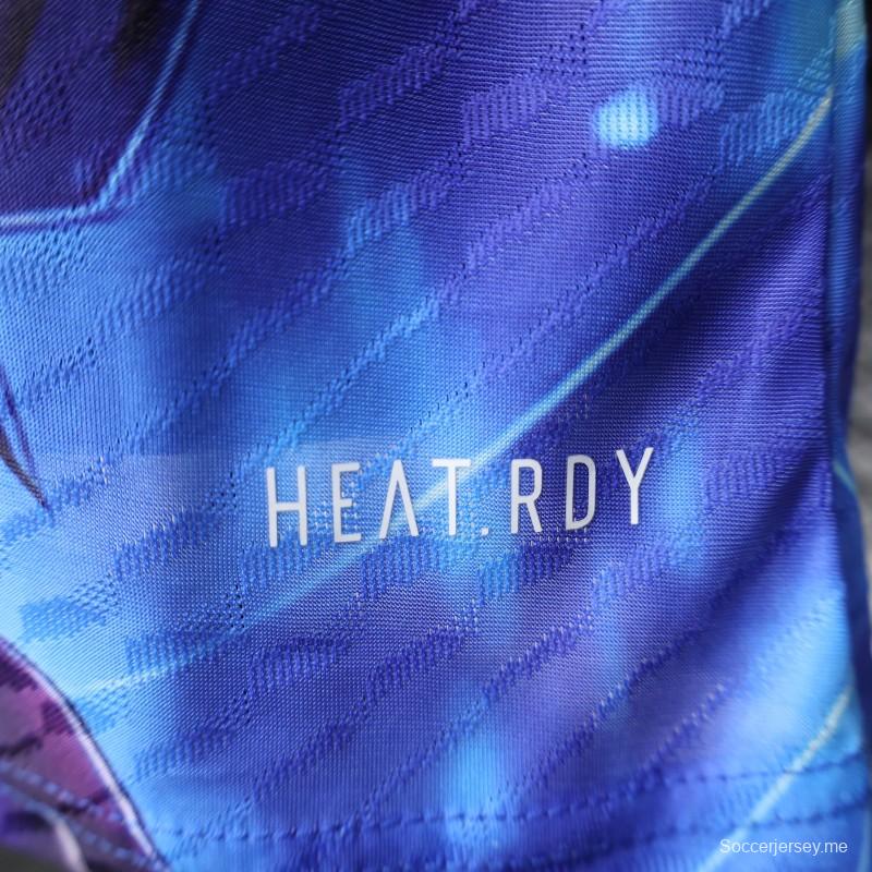 إصدار اللاعب 2025 قميص أزرق ياباني بتصميم شخصية أنيمي 2025