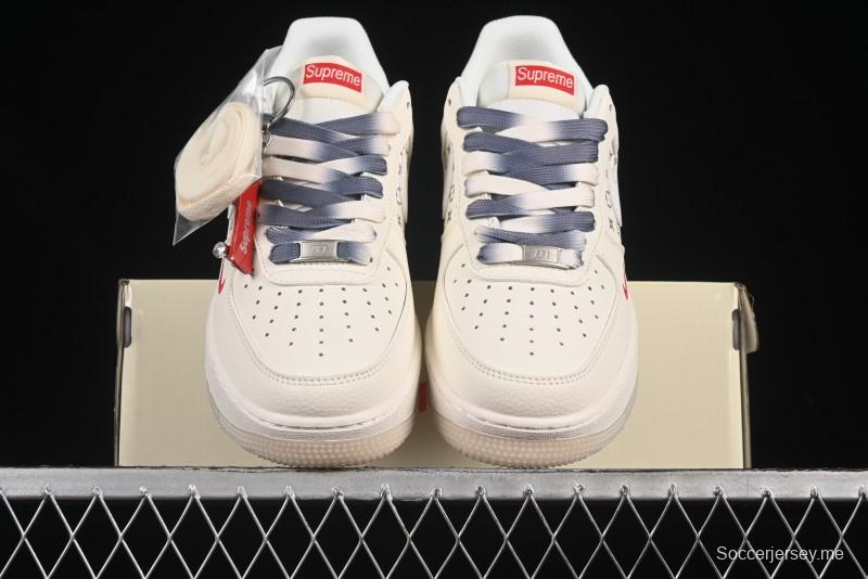 حذاء نايك اير فورس 1 '07 سوبريم سوبريم سوبريم سنيكرز نايك اير فورس 1 '07 سوبريم سوبريم تعاون دوال تون رمادي مطبوع كاجوال - HH7518-077