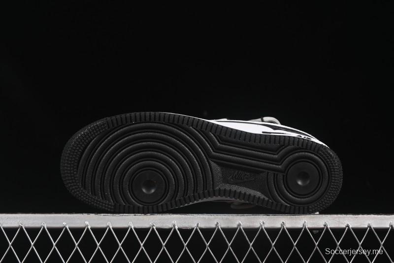 حذاء نايك اير فورس 1'07 المنخفض الكاجوال من نايك مع وسادة هوائية كاملة الطول - ZH0316-071