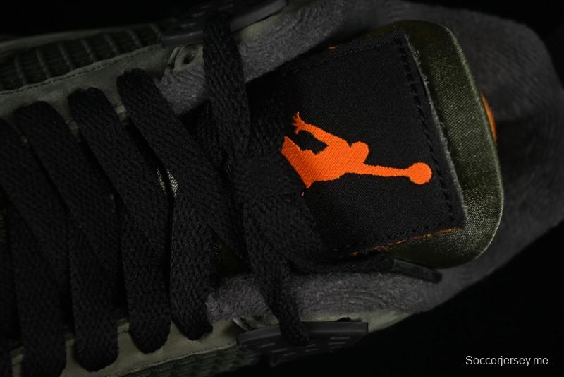حذاء نايك Undefeated x Air Jordan 4 OG من نايك أنديفايتد باللون الأخضر الزيتوني مع لمسات برتقالية وسوداء - IB1519-200