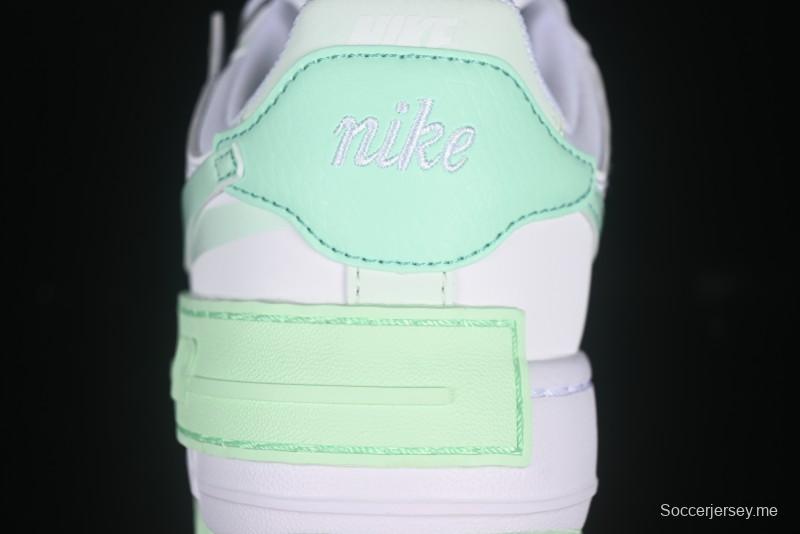 حذاء رياضي نايك اير فورس 1 شادو خفيف الوزن خفيف الوزن منخفض الكاجوال - FZ3773-100