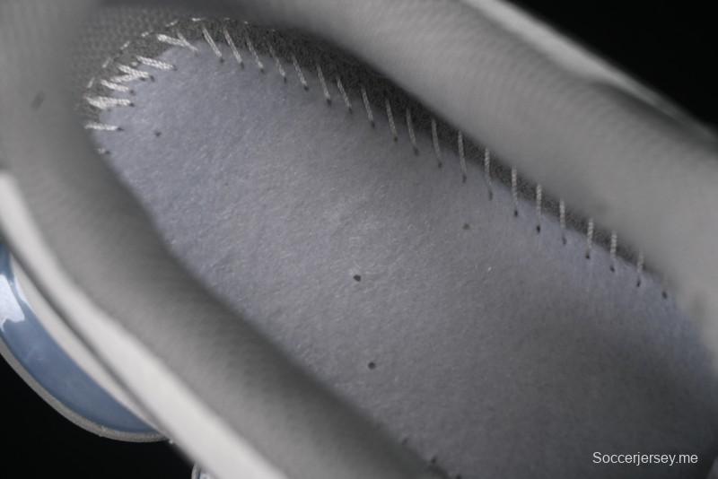 حذاء الجري الكاجوال من سلسلة نيو بالانس 2000 ريترو على طراز أبي - U2000AA