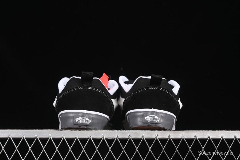 حذاء رياضي ريترو مكتنزة منخفض السقف من فانس كنو سكول - VN0009QCCJJJ