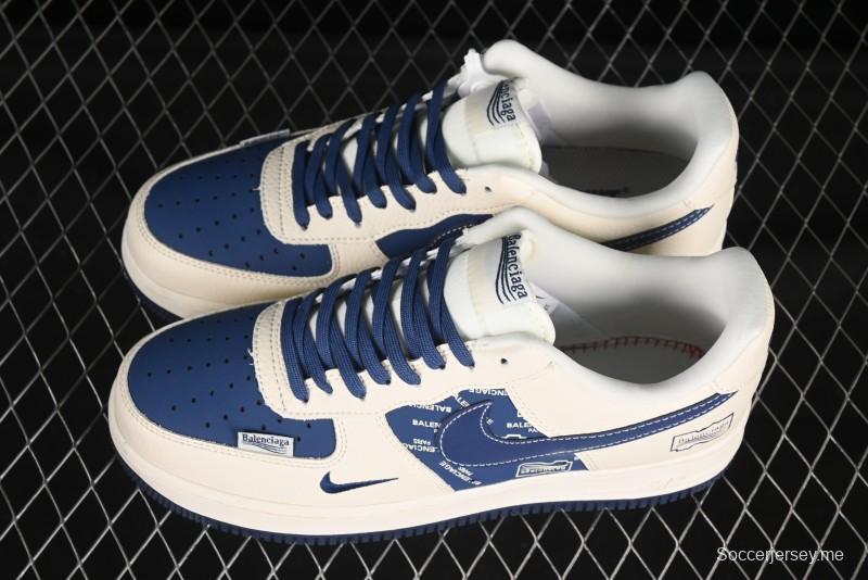 حذاء نايك اير فورس 1'07 المنخفض من نايك اير فورس 1'07 بالتعاون مع بالنسياغا حذاء رياضي كاجوال أزرق منسوج ذو علامة زرقاء - DF0188-062