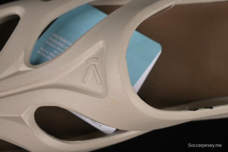 صنادل كين نيوبورت الصيفية العصرية للمشي لمسافات طويلة والخوض في الماء - 1022257